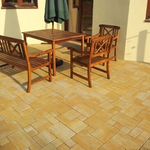 Aranżacja podjazdu z kostki Wenecja - Galeria Kostki